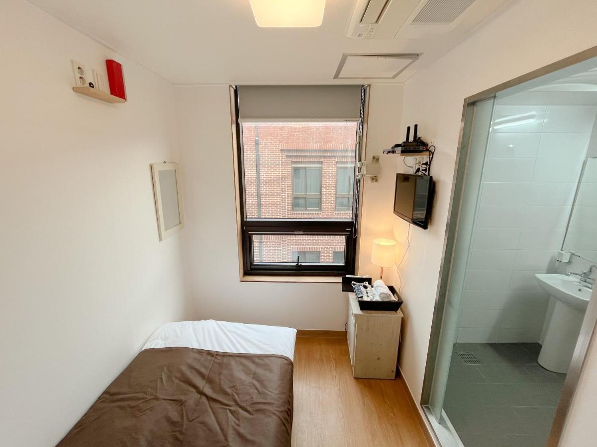 K9 Myeongdong Hotel Seoul Exteriör bild