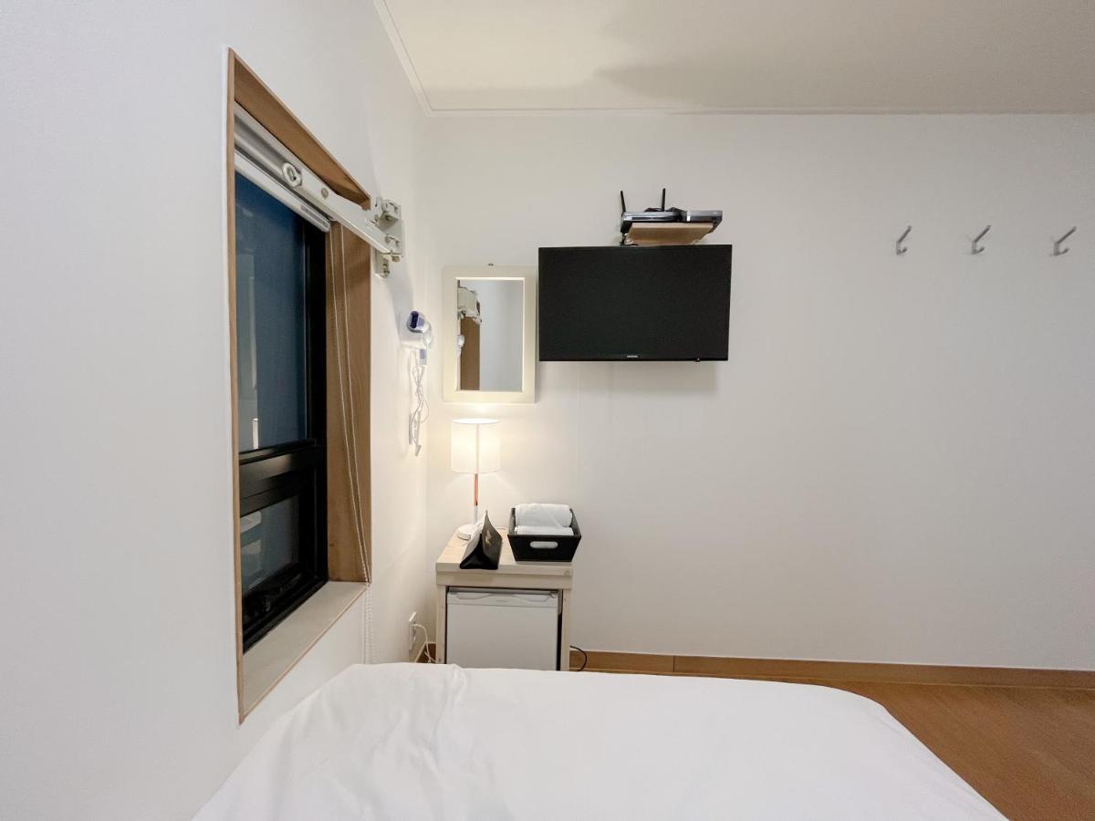 K9 Myeongdong Hotel Seoul Exteriör bild